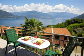 Residenza Arcobaleno Pino Sulla Sponda Del Lago Maggiore